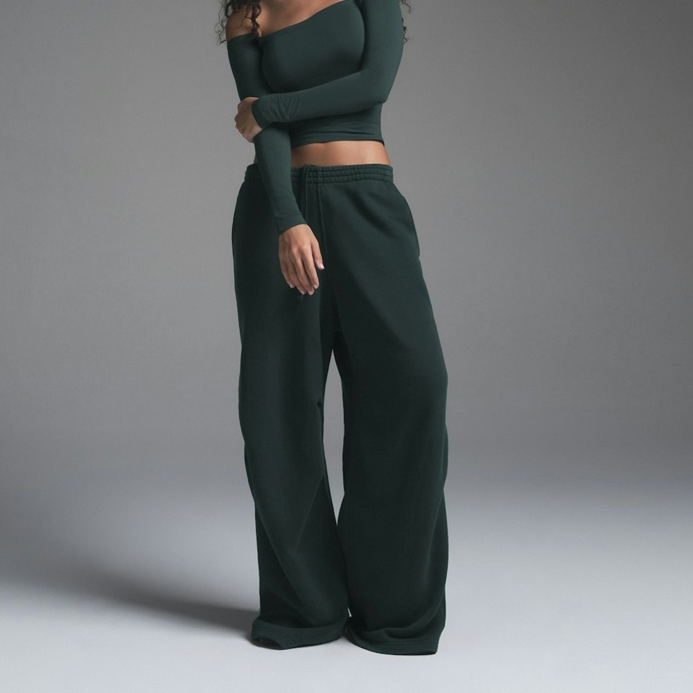 Skims Vintage Fleece Straight Leg Pant - Picture 1 of 5